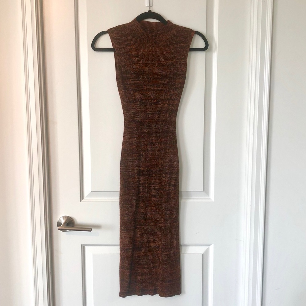 Brown/orange midi length sweater dress